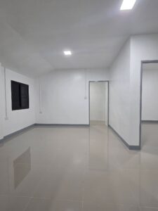 104484 0